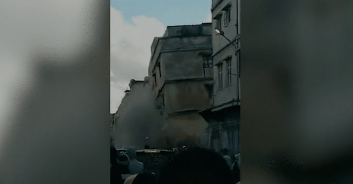 Maroc Deux maisons s'effondrent sur les habitants à Casablanca - VIDEO