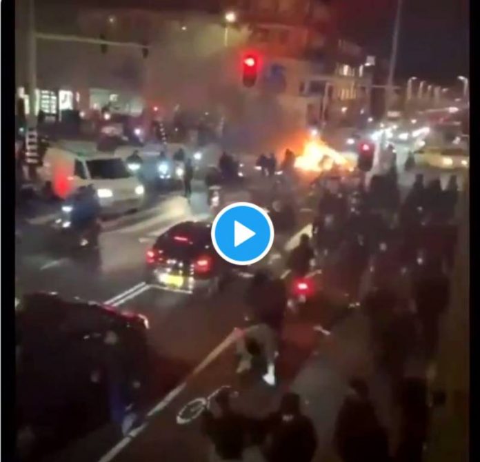 Pays-Bas : de violentes émeutes éclatent contre le couvre-feu - VIDEO