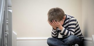 Un ancien légionnaire violait ses beaux-enfants avec l’accord de leur mère 