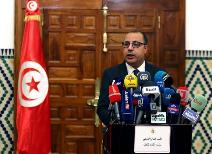 Tunisie : Méchichi annonce un vaste remaniement ministériel