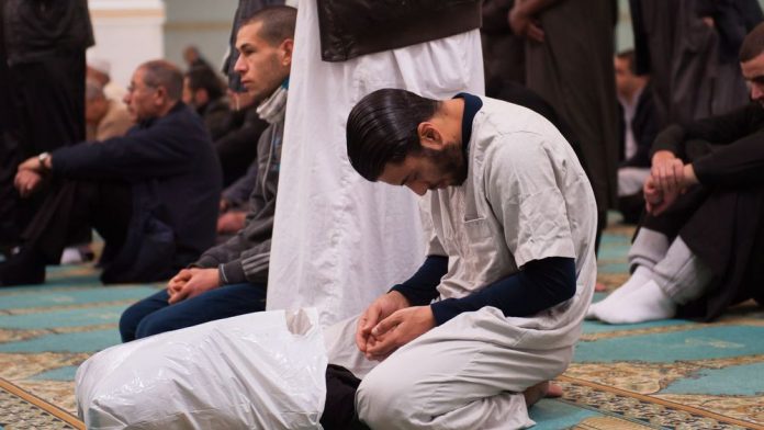 « Bastion de l’Islam fondamentaliste » - La cour des comptes stigmatise les musulmans de Vénissieux
