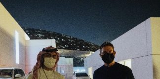 J'aime votre pays - Tom Cruise repéré au Louvre d'Abu Dhabi