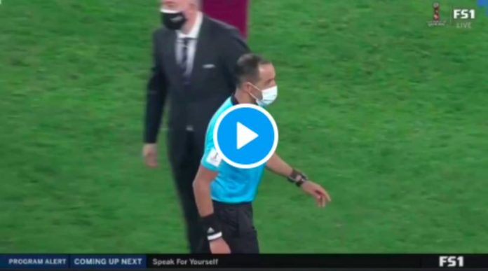 Foot un cheikh refuse de serrer la main aux arbitres femmes lors de la Coupe du monde des clubs au Qatar - VIDEO