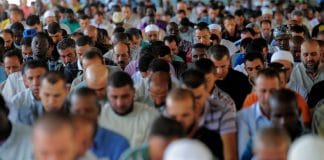 Plus de 500 cadres de la communauté musulmane s’oppose à « la charte des imams »