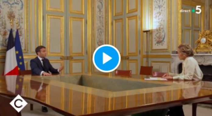 Emmanuel Macron « 'Je soutiens les caricatures contre le prophète', je n'ai jamais dit cette phrase » - VIDEO