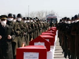 Onze morts et deux blessés dans un accident d'hélicoptère de l'armée en Turquie