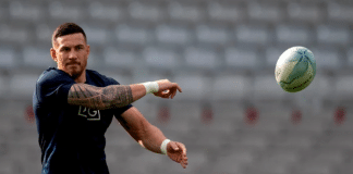 Sonny Bill Williams encourage la hijama et diffuse une photo de lui en pleine séance