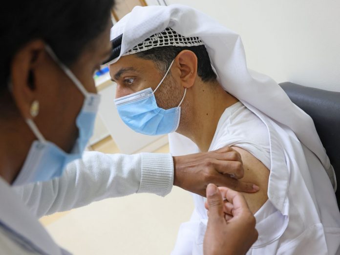 Les Emirats arabes unis dépassent les 10 millions de doses de vaccin COVID-192