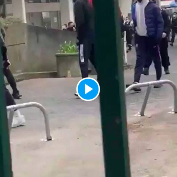 « Pourquoi vous nous gazez ? On est venu le nettoyer le quartier la police insulte et menace des jeunes - VIDEO