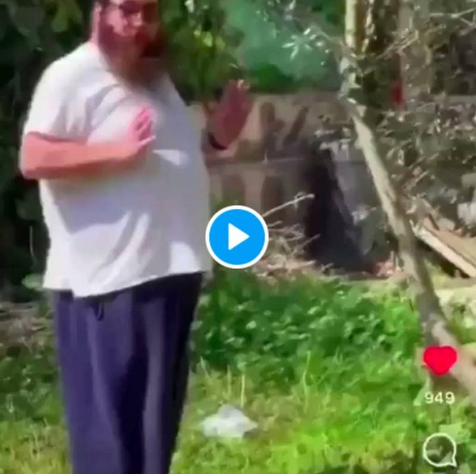 Si ce n'est pas moi qui la vole, ça sera quelqu'un d'autre déclare un colon qui occupe de force une maison palestinienne - VIDEO