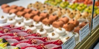 Algérie - 272 personnes victimes d’intoxication après avoir mangé des pâtisseries