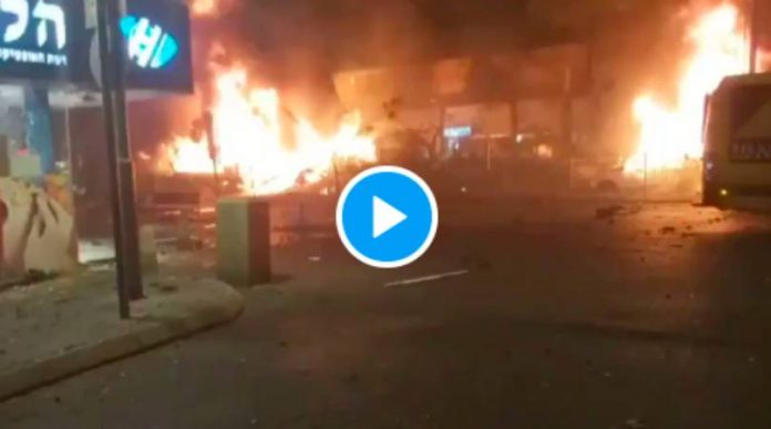 Tel-Aviv sous le feu des missiles palestiniens, 3 morts israéliens - VIDEO (1)