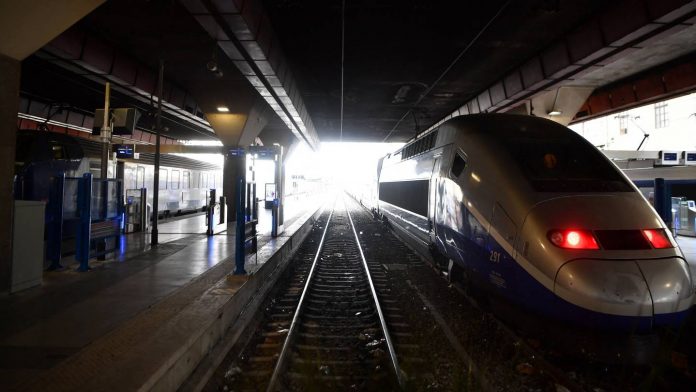 Marseille - un TGV ciblé par des tirs d’armes à feu lors de son arrivée en gare