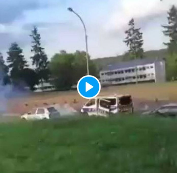Les Tarterêts un fourgon de policiers attaqué aux mortiers prend la fuite - VIDEO
