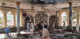 Afghanistan - des terroristes de Daech se font exploser dans une mosquée