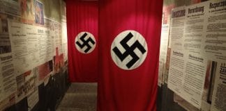 « J’ai soif de sang » - un jeune d’extrême-droite arrêté prévoyait un attentat contre une mosquée et ses fidèles2