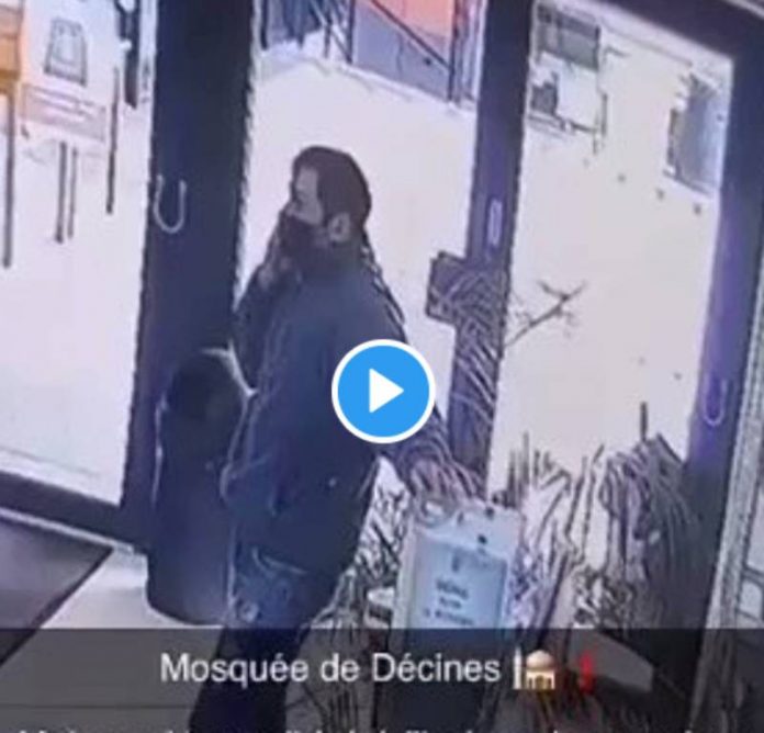 Lyon un homme vole la caisse de la mosquée devant les caméras de surveillance - VIDEO
