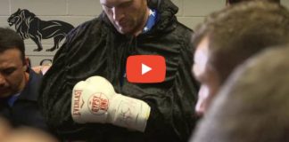 « Amine ! » le champion de boxe Tyson Fury participe à une prière musulmane - VIDEO (1)