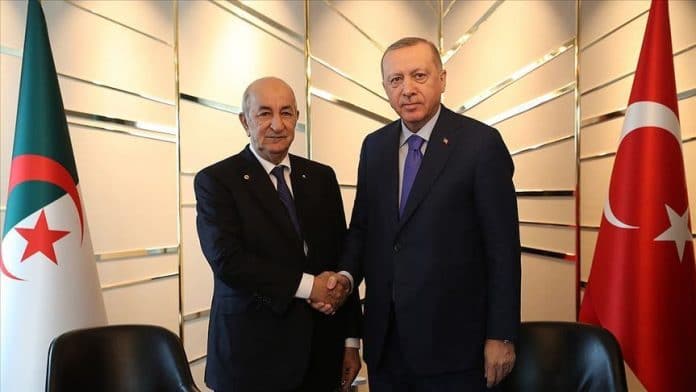 Erdogan invite le président Tebboune à se rendre en Turquie « dans les plus brefs délais »