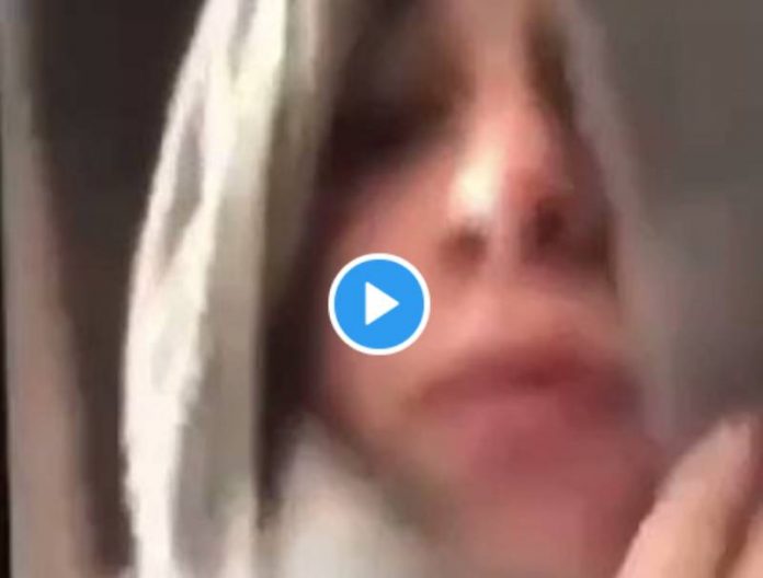 « Vous les femmes voilées, je vous… » la vidéo d’un jeune qui se moque et menace les musulmanes fait scandale - VIDEO
