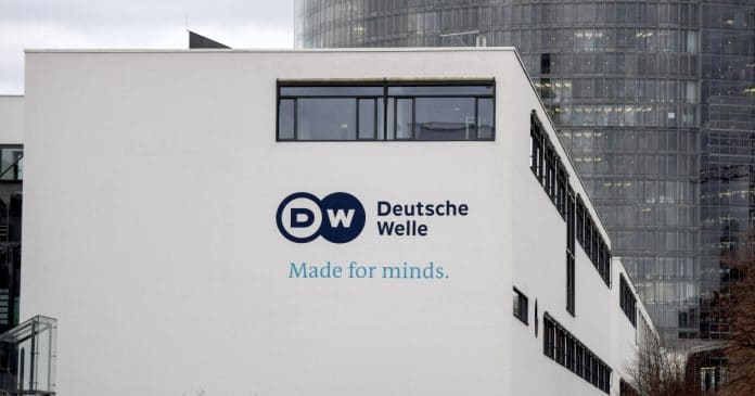 Le radiodiffuseur allemand Deutsche Welle licencie cinq employés musulmans