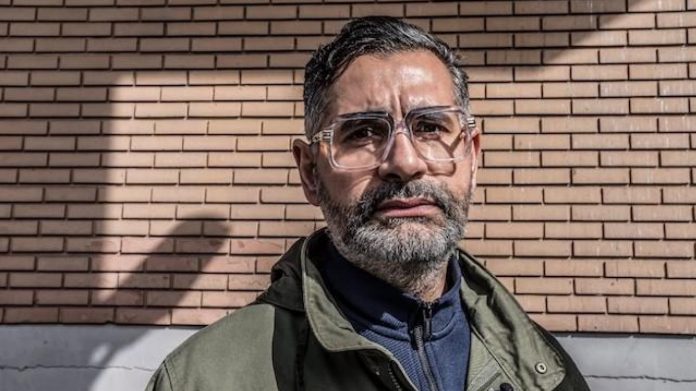 Rachid Santaki, fondateur de La Dictée géante, décoré de l’Ordre national du Mérite