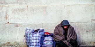 Rennes - un sans-abri hérite de 100 000 euros après une enquête acharnée pour le retrouver