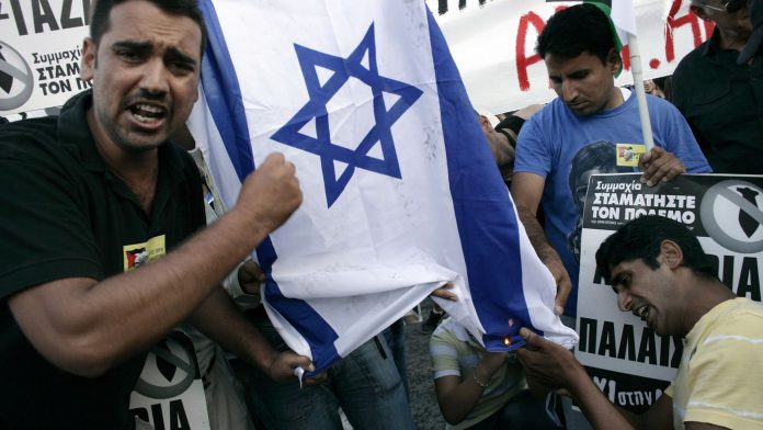 Israël - 83 % des citoyens palestiniens ont subi le racisme d'État