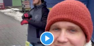 Ukraine un musulman appelle à l’Islam dans les rues de Kiev - VIDEO
