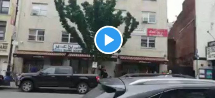 Quand l’appel à la prière résonne dans les rues de New-York - VIDEO