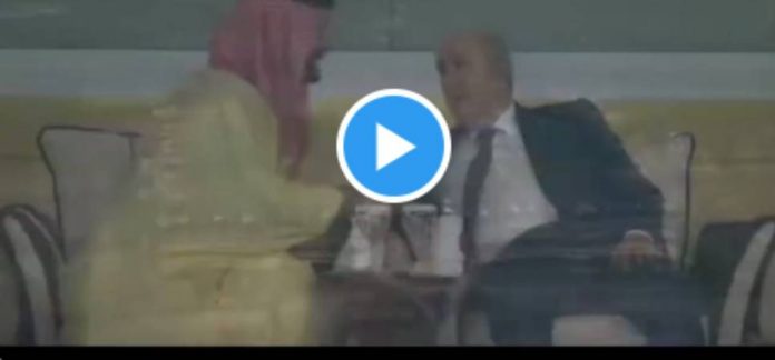 Coupe du Monde MBS et Abdelmadjid Tebboune en pleine discussion dans les tribunes - VIDEO