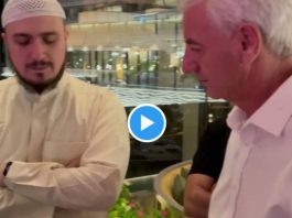 Coupe du Monde un récitateur explique la sourate al-Fatiha à Ian Rush, légende de Liverpool - VIDEO