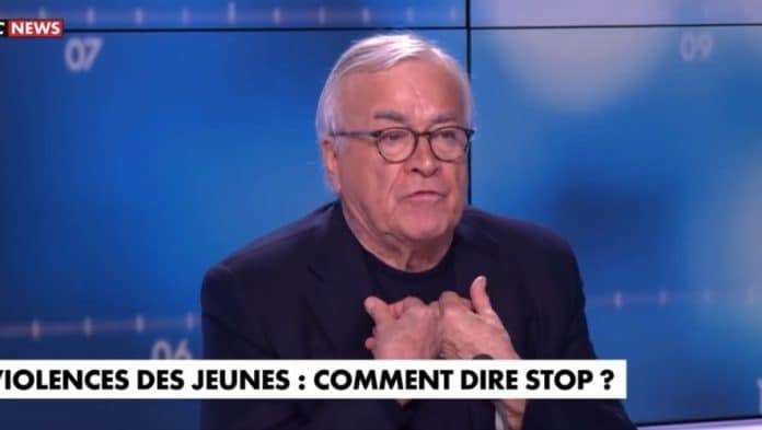 Jean-Claude Dassier - « Les musulmans s’en foutent de la République »