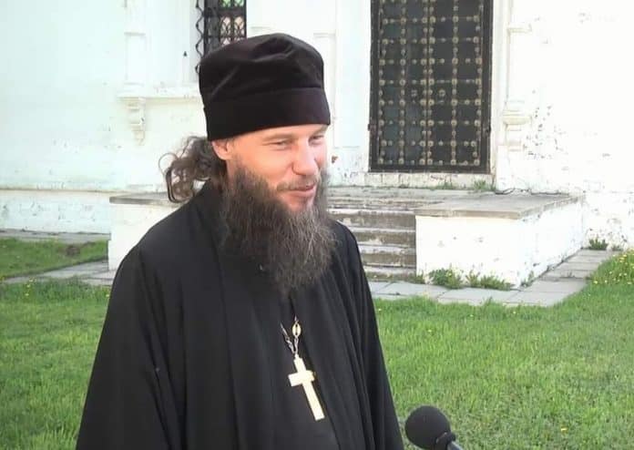 Le prêtre Validimir Ugrymov accepte l’Islam après 15 ans dans l’église orthodoxe
