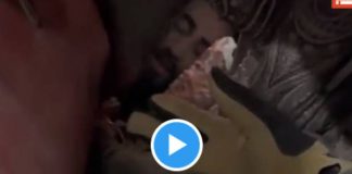 Turquie 6 jours après le séisme, un homme récite sourate al Insan sous les décombres - VIDEO