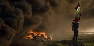 Israël frappe Gaza tuant 12 personnes, dont neuf civils