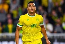 Le FC Nantes sanctionne financièrement Mostafa Mohamed pour avoir refusé de porter le maillot LGBT