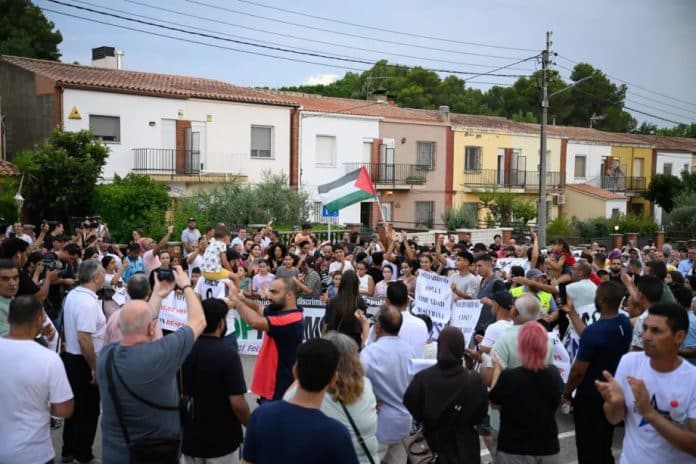 Manifestation-communaute-islamique-de-Piera
