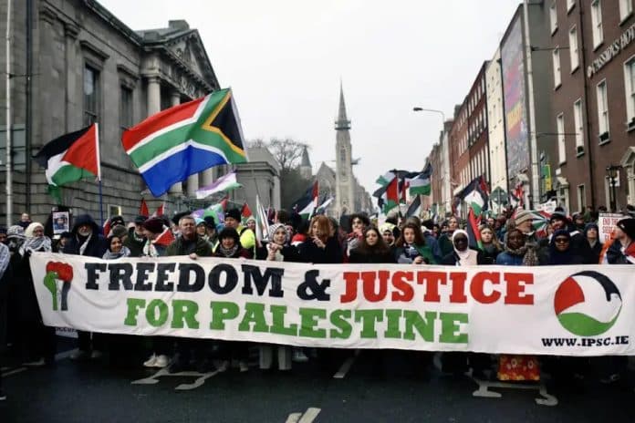 Manifestants soutien Palestine Irlande