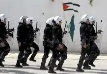 Formation des policiers palestiniens en Egypte pour la sécurité après guerre, à Gaza.