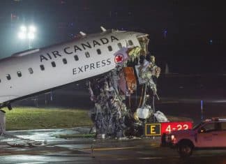 Collision au Canada : une hôtesse survit après avoir été éjectée