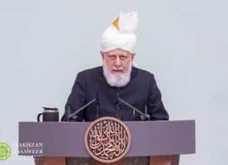 Le chef Ahmadiyya appelle à l’unité et à la paix