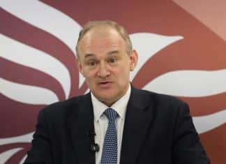 Royaume-Uni : des députés dénoncent Trump sur l’Iran