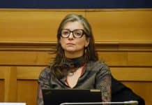 Suspension des sanctions contre Francesca Albanese