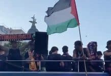 Lamine Yamal critiqué après un drapeau palestinien