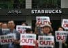 Starbucks ferme ses magasins pour former ses employés à l’histoire