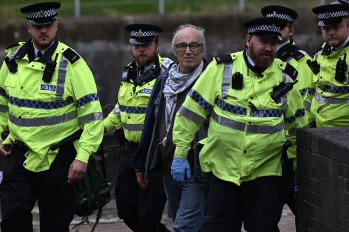 Manifestants-Palestine-Action-Liverpool