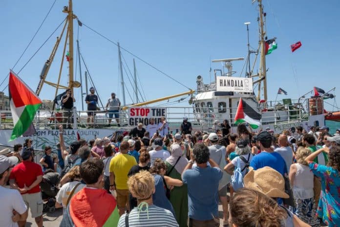 Rassemblement-navire-Handala-Sicile