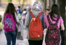 Zurich veut interdire le hijab à l’école