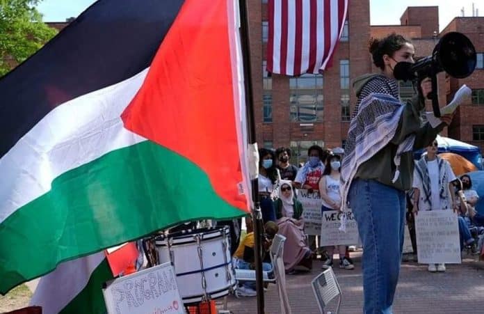 Manifestation washington square park